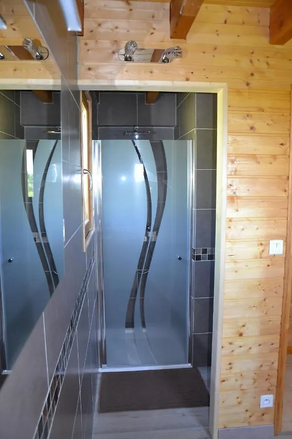 Chalet Sancy Saint-Genes-Champespe France